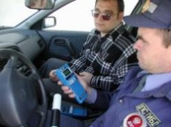 Новый алкотестер на страже трезвого образа жизни современных водителей